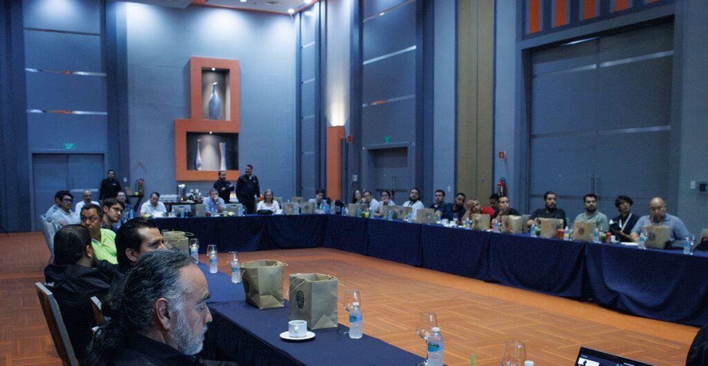 Teradyne's Technical Seminar: Industry Innovation and Connectivity. — photo 3